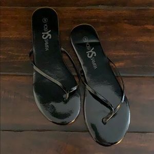 Black Patent Leather Flip Flop